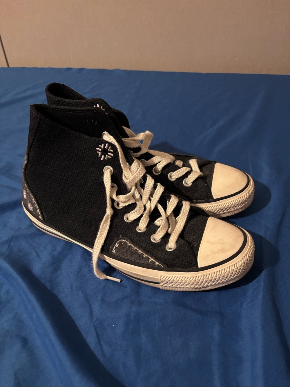 Women’s Converse Black High Top Sneakers with flowers - Picture 4 of 6